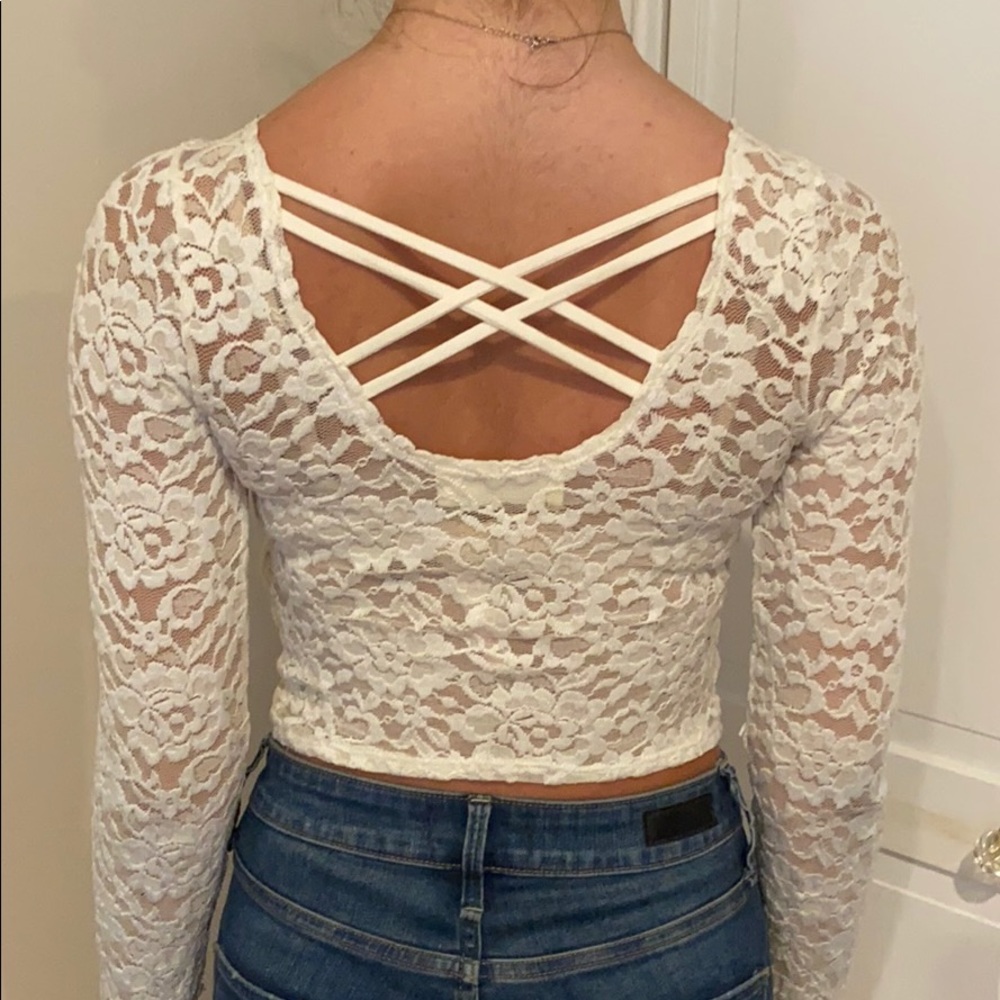 Lace top - Picture 2 of 2